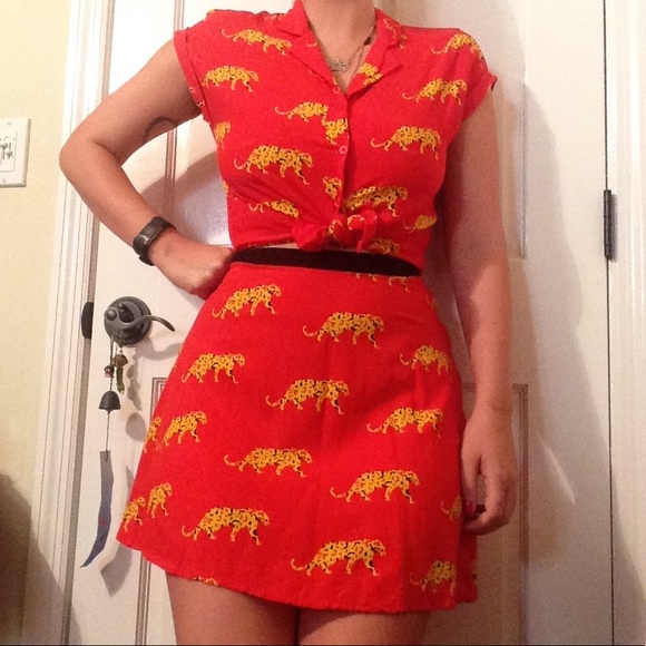 IMPULSE cheetah print matching set top & skirt - Picture 1 of 7